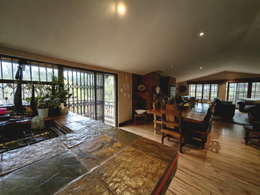 4 Bedroom Property for Sale in Buffelspoort Eco Estate North West